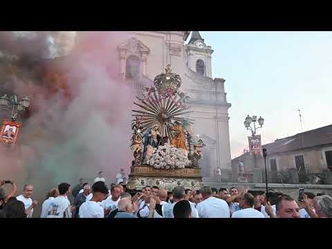 Oppido Mamertina MARIA SS.MA ANNUNZIATA PATRONA della Diocesi Oppido Palmi. Uscita Processione. 1/3