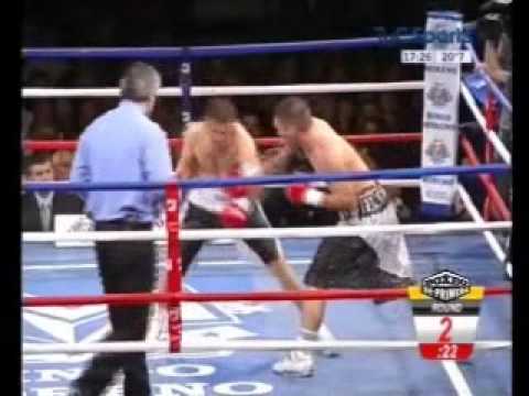 Decima pelea profesional Oscar coco nuñez 2 de 3