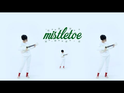 Thể hiện bởi Vũ Cát Tường