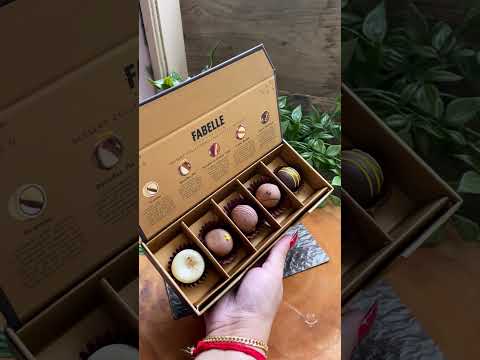Unboxing the Exquisite Fabelle Fancy Chocolate Box🍫😍🎁 | Soulclickstudio #youtubeshorts