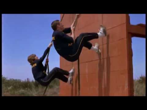 Vuoi volare ? Allora in piedi ! - Ufficiale e Gentiluomo