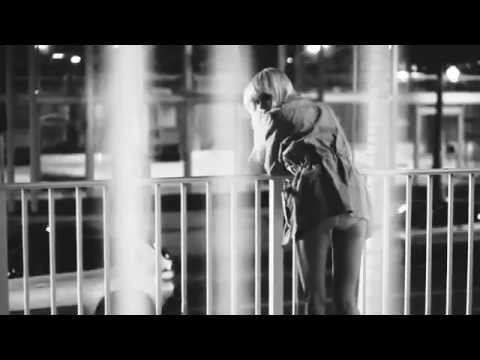 MOSCOW CHIKS - NEED RIGHT NOW ( TIGER RECORDS)