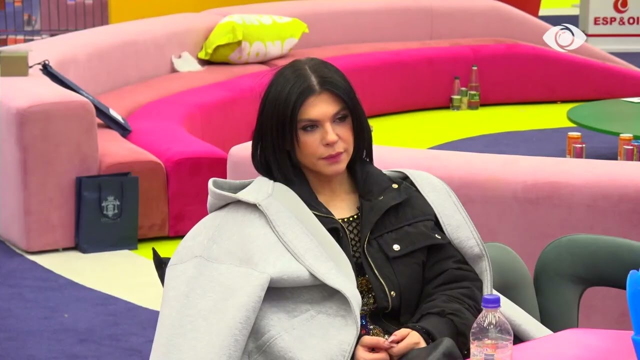 “Unë hapa fjalët që ti do dalësh”/ Miri-Lornës: Të faktorizova