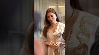 Download lagu ✨ Tamanna Bhatia Gorgeous Walking Style | Stunning Look 🔥 mp3