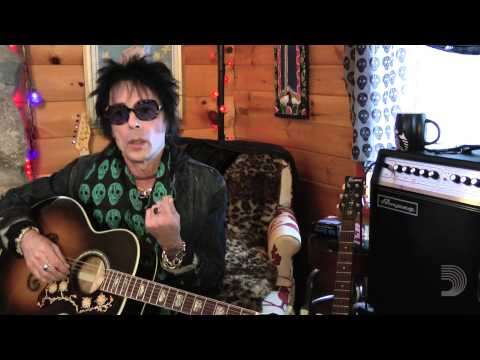 D'Addario: Earl Slick Shows Us Some of Our Favorite Guitars