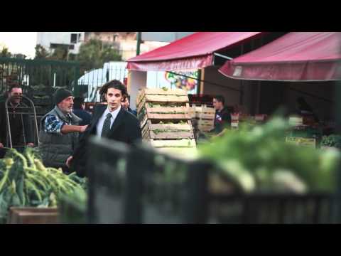 99 Posse featuring Caparezza - Tarantelle Pe' Campa' - (il cortometraggio)