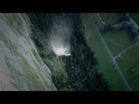 リンキン・パーク - 虹色のミュージックビデオ（歌詞 (Linkin Park - Iridescent Music Video (Lyrics))