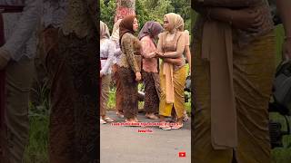 Download lagu Wanita Indonesia yang cantik. #celana pendek mp3