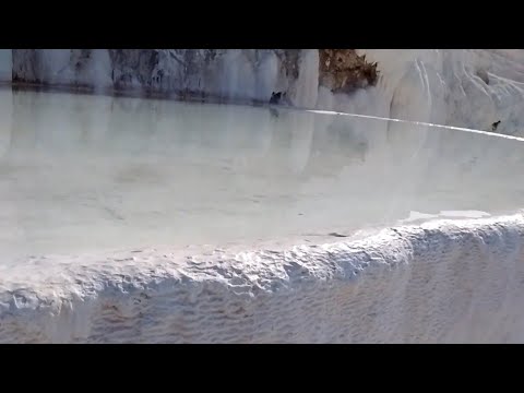 A visit of the famous Pamukkale pools in Turkey 🌊