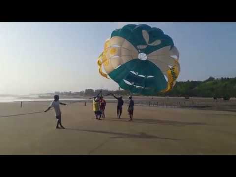 | Parasailing in World Largest Beach |