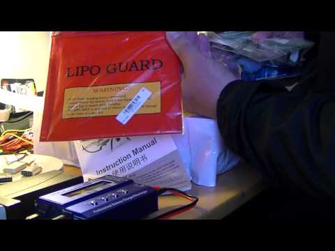 MongoTV_316 - Part 14 - BIG MESS On Tabel With 2 New Drones And LOT Drone Parts