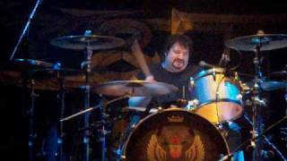Mike Vanderhule Y&T drum solo - London, 7 November 2009