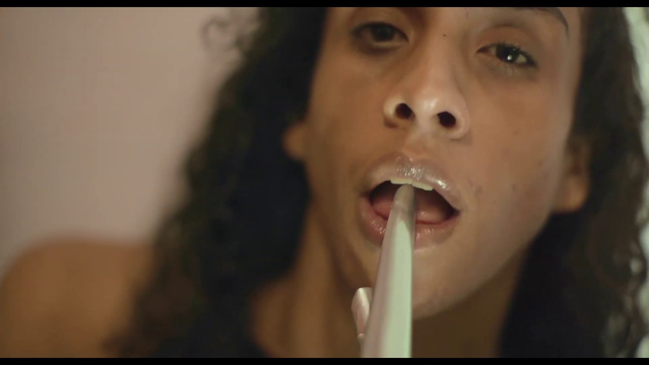 trailer Oficial