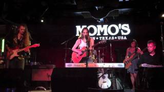 Abra Moore &quot;Sugarite&quot; Live at Momo&#39;s Austin, TX 9-16-10