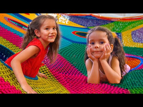 LERAVIKA. Lera Vika in Creative Lab, Toshi's Nets, Cars and Ramps