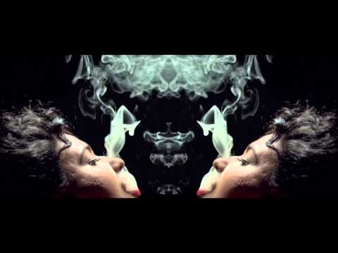 Cleo & Kristin Amparo, Broke 'N Tipsy - Gå På Salong (Official music video)