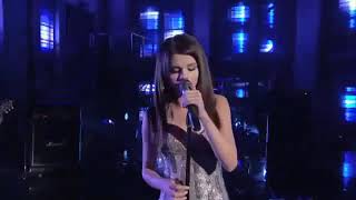 Selena Gomez - A Year Without Rain (Spanish Version) [Live at The Lopez Tonight]