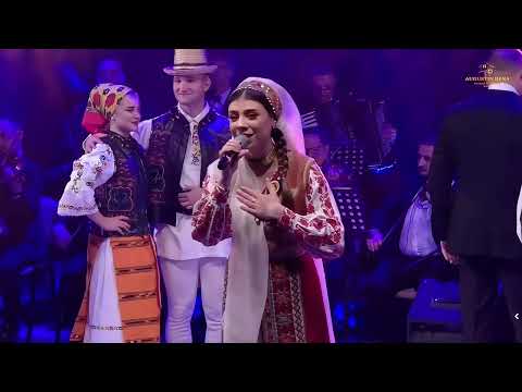 Ștefania Narenji - Mă întorc din depărtare | LIVE 