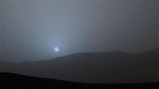NASA Rover Captures Blue Sunset on Mars