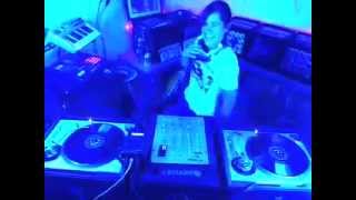 dj HONEY of FUNK40K goes BUCK on TLA's 'Female DJ SHOWCASE' [REC] live 9.25.11 on The-Lost-Art.com