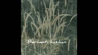 Download lagu Story wa _ Berhenti Kasihan - Kapthenpurek ( lirik) 30 detik mp3