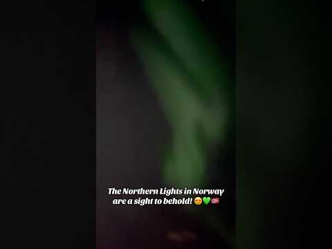 The Northern Lights in Tromsø, Norway 💚🇳🇴 #nordlys #norway