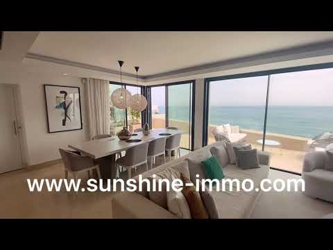 Luxury – Frontline Beach 164 m2 Penthouse Apartment in the heart of Estepona.