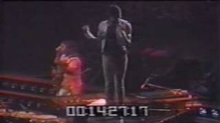 The Jacksons - Opening + Can you feel it - Live in concert 1981