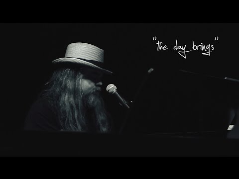 Shawn Smith (Brad) Live "The Day Brings"
