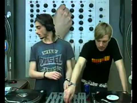 22:30:00 - Electronica Label Showcase: River n Sea @ RTS.FM - 14.04.2010