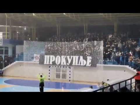 Topličanin - Partizan: Deo atmosfere koju su Grobari priredili u Prokuplju večeras
