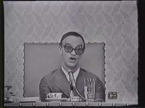 Chico Xavier: Como Reencarnação explica deficiências congênitas?