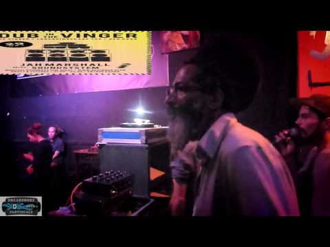 JAH MARSHALL SOUNDSYSTEM ft mc - dubwise round 6 @ de vinger 29-10-2016