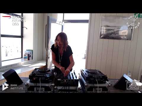 UWS Brighton #029 - Anna Cee - i360 Bar