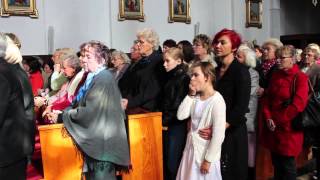 preview picture of video 'Kościół MB Częstochowskiej w Zelowie - śpiew litanii'
