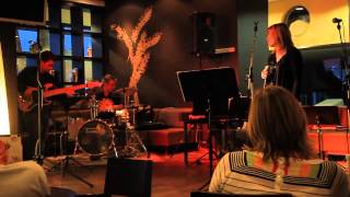 João Gilberto - No More Blues (Blue Monday Night Session Version)