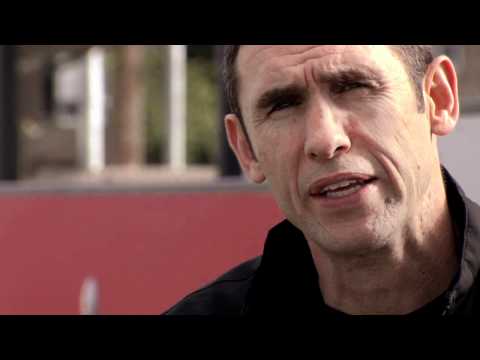 Budweiser UK: DREAM. ON. | McBride and Keown - The Worst Away Dressing Room