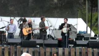 Laurie Lewis at Hardly Strictly Bluegrass 2010: "How Can I Keep From Singing?"