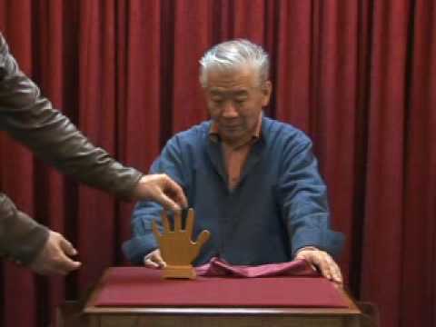 Virtual Hand by Mikame Craft