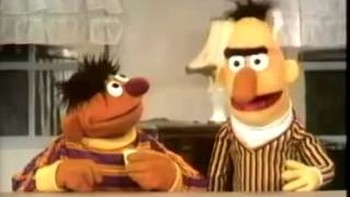 Classic Sesame Street - Ernie, Bert and the Glass of Milk