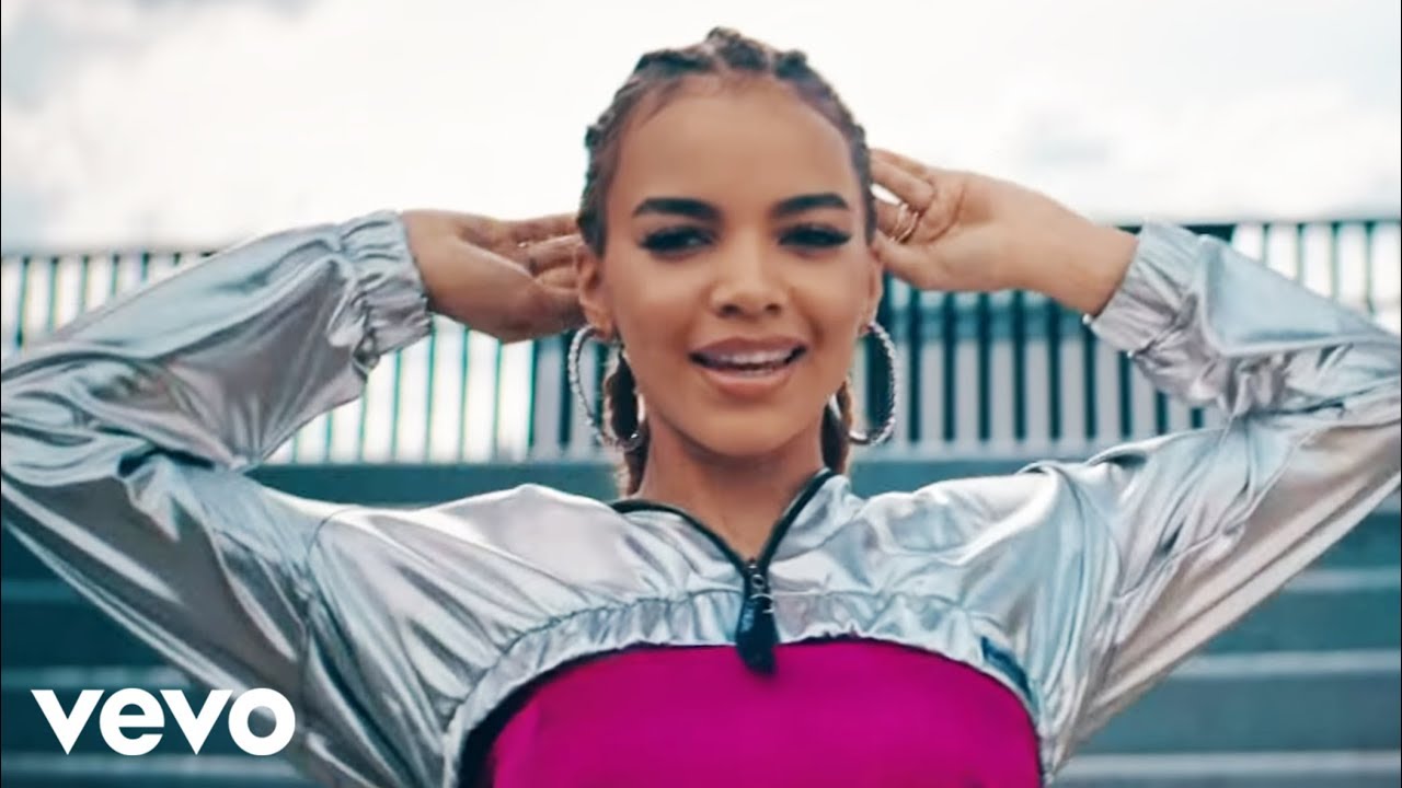 Leslie Grace, Farina — Lunes a Jueves