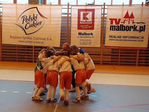 V MIKOŁAJKOWY TURNIEJ PIŁKI NOŻNEJ KOBIET W MALBORKU - 15.12.2013