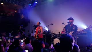 The Moffatts Live in Singapore Reunion Tour 2018 - Walking Behind