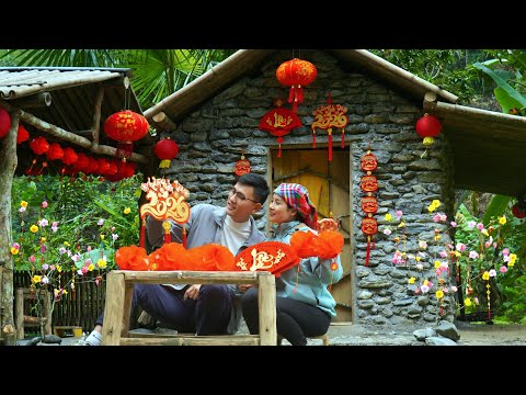 Quang and Linda celebrate the New Year after a very difficult year.