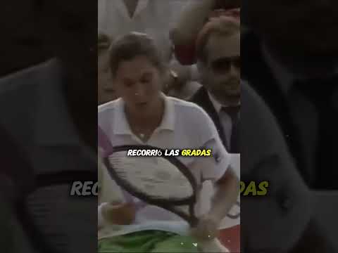 El ataque que nadie esperaba durante un partido de tenis #tennis #shorts