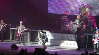 Scorpions et Uli Jon Roth Backstage queen Axone Montbeliard 030409 par FX