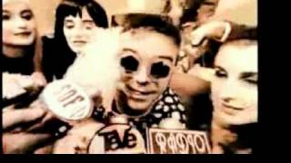 Music video thumbnail preview for Hey docteur - Elmer Food Beat - Official video by Elmer Food Beat