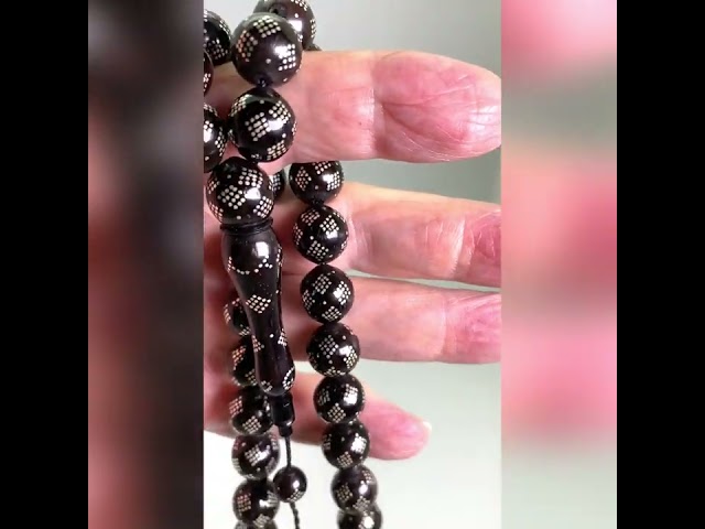 قوافل سبحة خشب الكوك مشغولة بالفضة KW0070