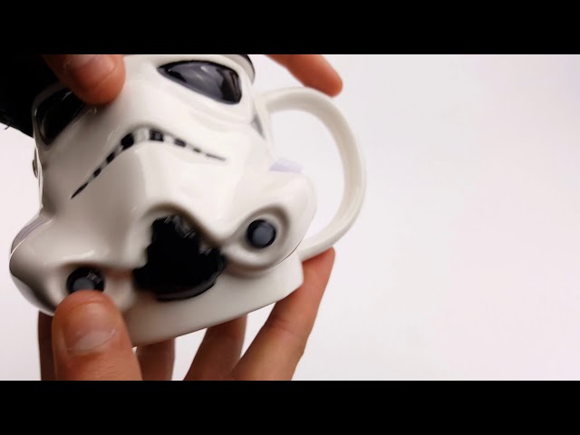 Vídeo relacionado con Meta Merch, Stormtrooper Star Wars - Taza de café 3D de cerámica, Multicolor