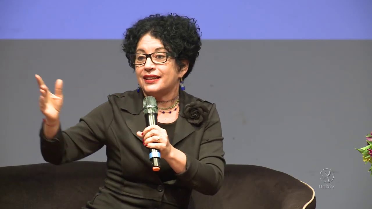 Palestra de Viviane Mosé na Semana Universitária - UnB - Brasília